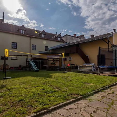 Penzion A Restaurace U Vladaře