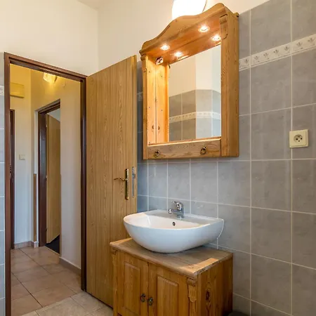Inn Penzion A Restaurace U Vladare 3*