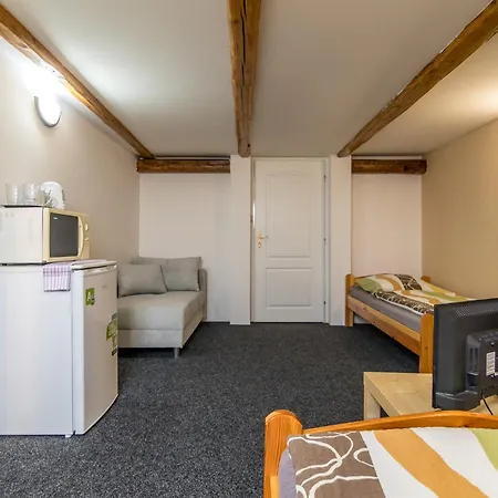 Locanda A Restaurace U Vladaře 3*