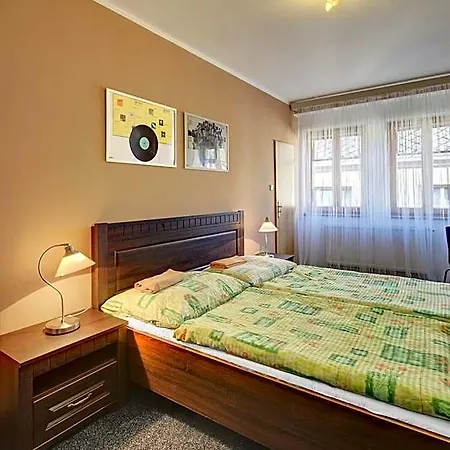 A Restaurace U Vladare 3*